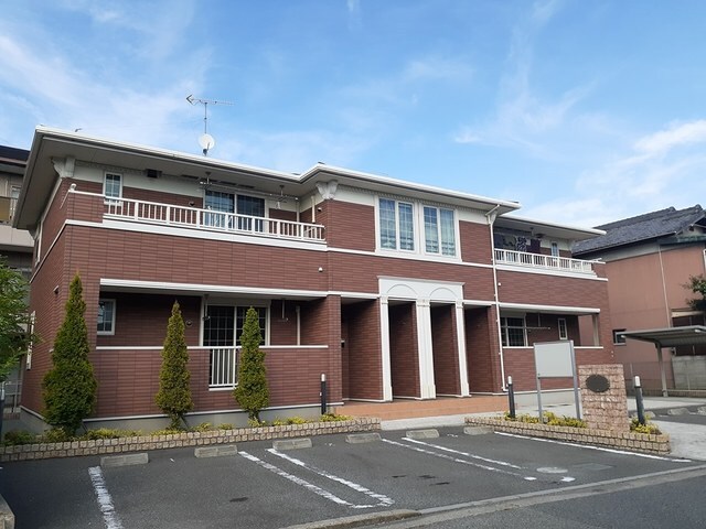 グレイス・アーズリの物件外観写真