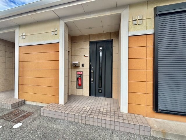 シャンドフルールの物件外観写真