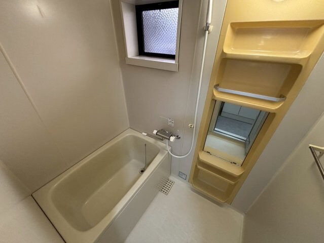 クレスト安室の物件内観写真