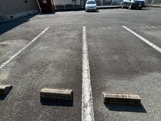 クレスト安室の物件外観写真