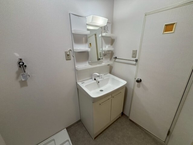 クレスト安室の物件内観写真