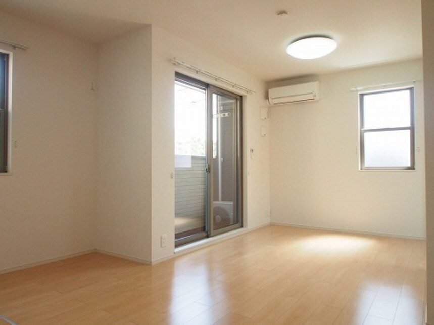 エレガンス・ベルの物件内観写真