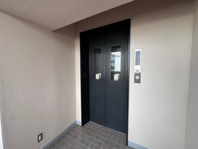 キャッスルコート東辻井の物件内観写真