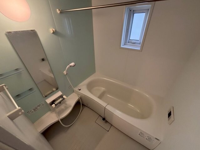 西今宿貸家Aの物件内観写真