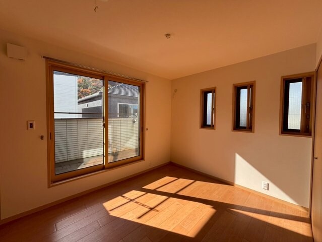 西今宿貸家Aの物件内観写真