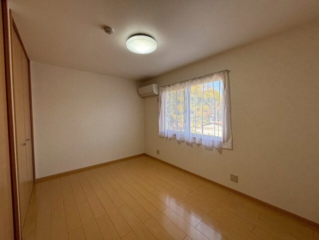 ラフィネ宮前の物件内観写真