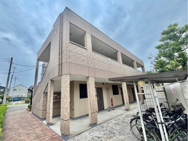 タイニーコートの物件外観写真