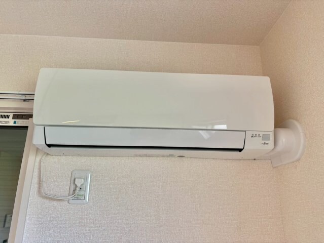 ラフィーネ亀山の物件内観写真