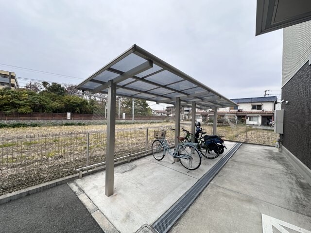 ラフィーネ亀山の物件内観写真