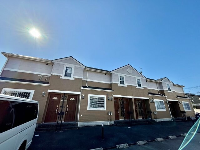 サニーパークの物件外観写真