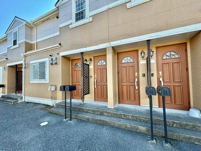 サニーパークの物件外観写真