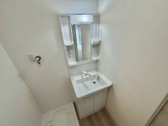 白国弘友ハイツの物件内観写真