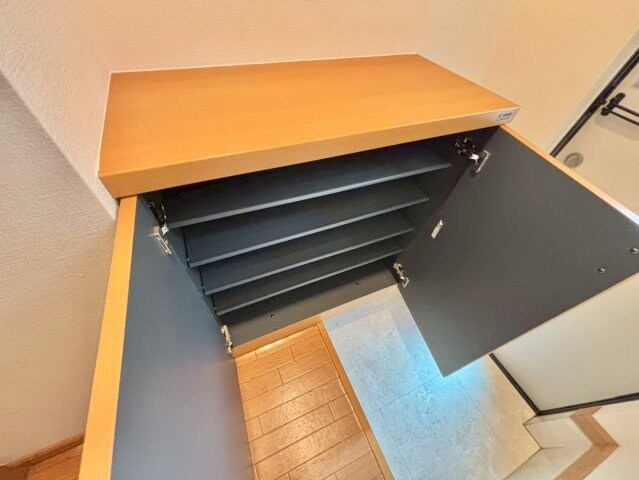 プリムローズ・コートの物件内観写真