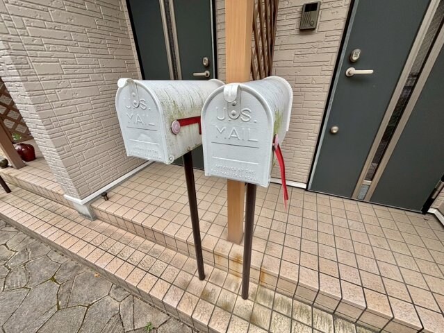 プリムローズ・コートの物件内観写真