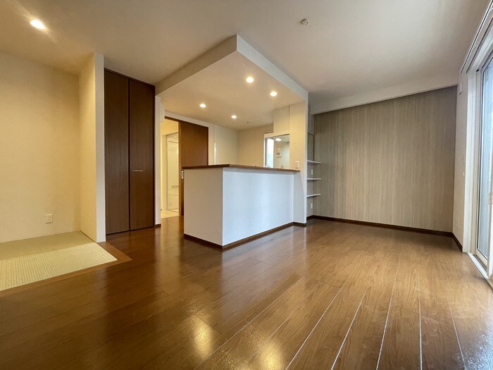 ラ・メゾン・ド・ハセナカの物件内観写真