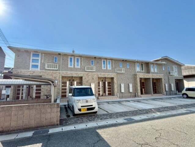 シャルマン・ドミールの物件外観写真