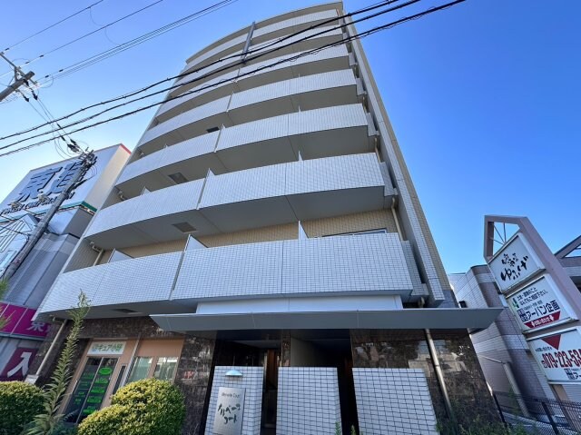 メルベーユコートの物件外観写真