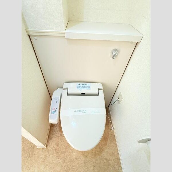 レトアFCの物件内観写真