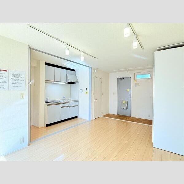 レトアFCの物件内観写真