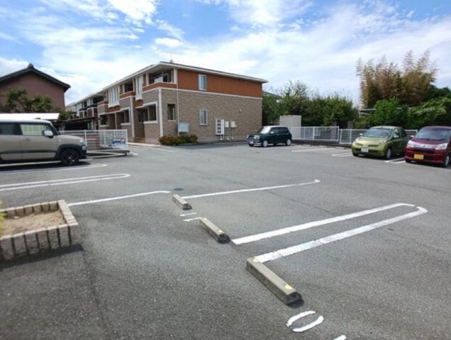 frischi K・Mの物件外観写真