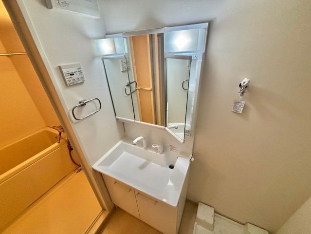 クローバー英賀保駅前の物件内観写真