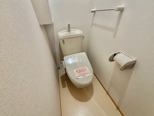 アイリスガーデンBの物件内観写真