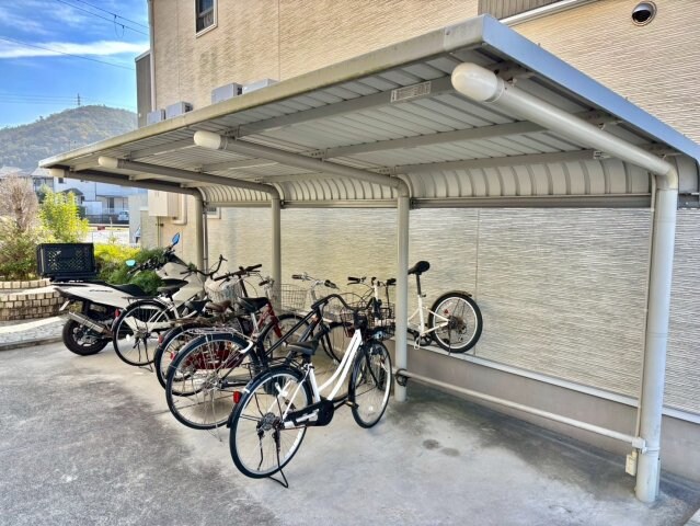 アイリスガーデンBの物件内観写真