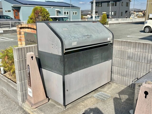 アイリスガーデンBの物件内観写真