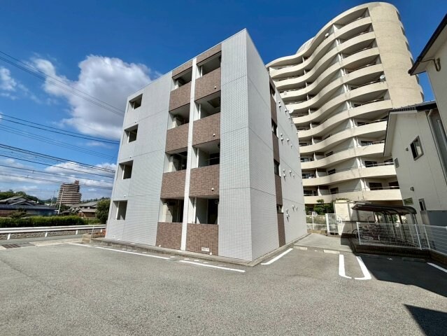 コオリナの物件外観写真