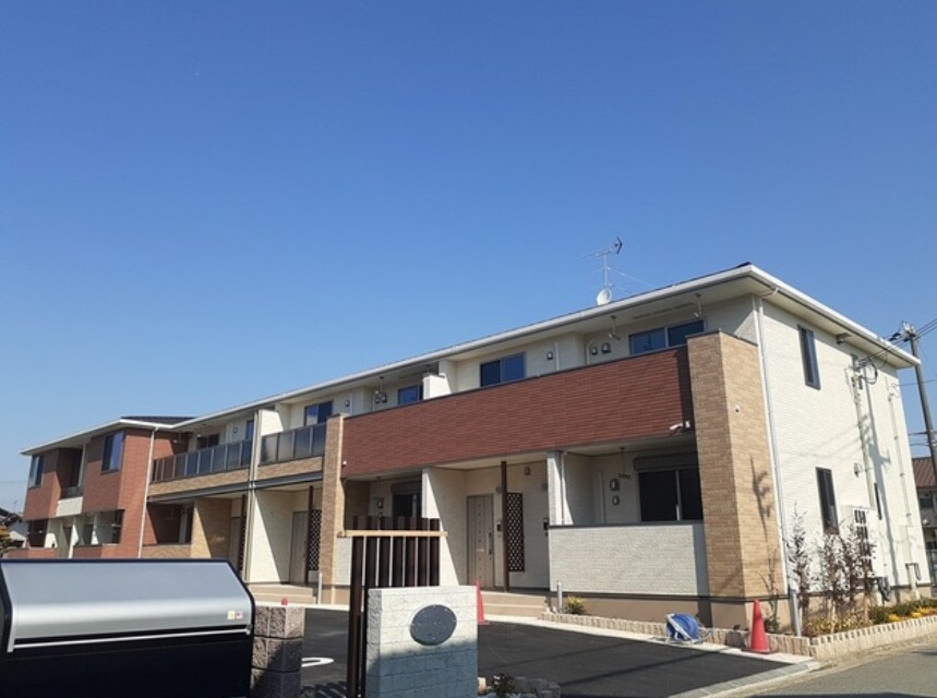 ブリック　フェアリーⅢの物件外観写真