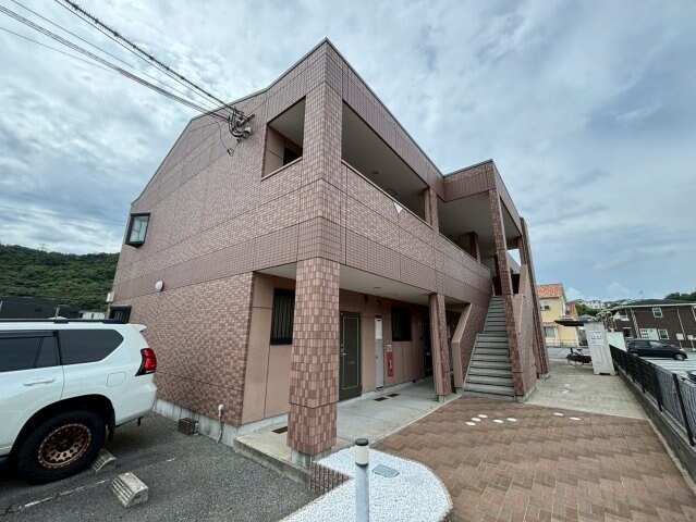 ルーエン・ハイムの物件外観写真