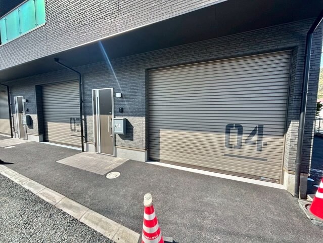 ガレージレガートの物件外観写真