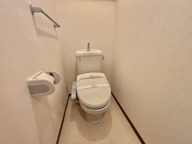 アゼリア大善の物件内観写真