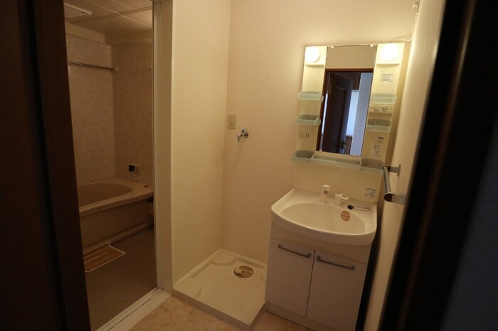 アゼリア大善の物件内観写真