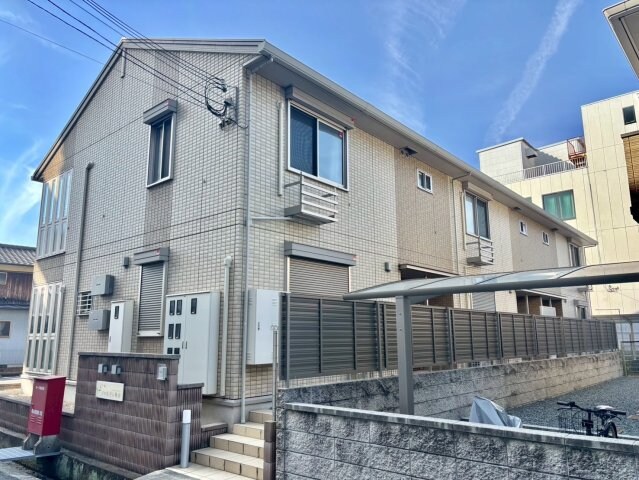 ジャルダン亀山の物件外観写真