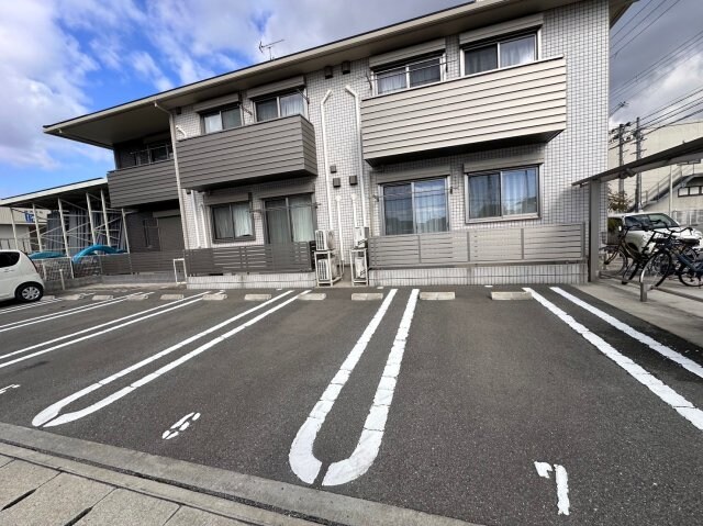 アルシオネ南条の物件外観写真