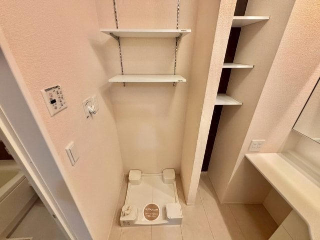 ベルメゾン荒川の物件内観写真