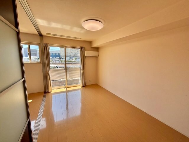 ベルメゾン荒川の物件内観写真