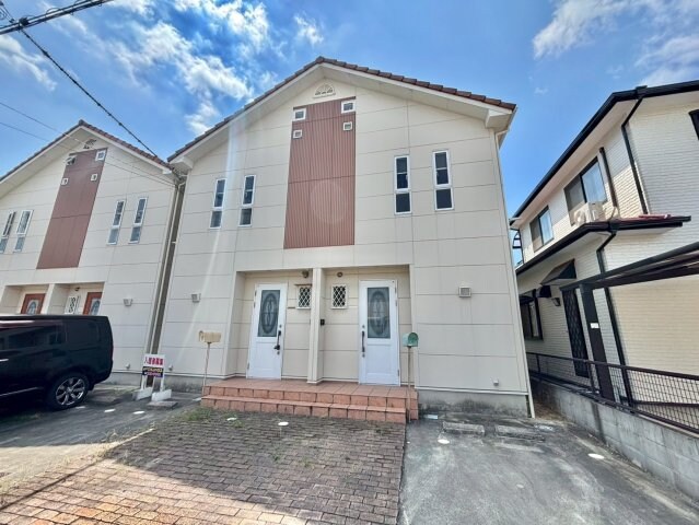 ピュアコートの物件外観写真