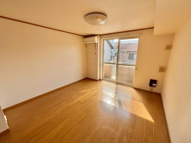 フローリアン・Fの物件内観写真