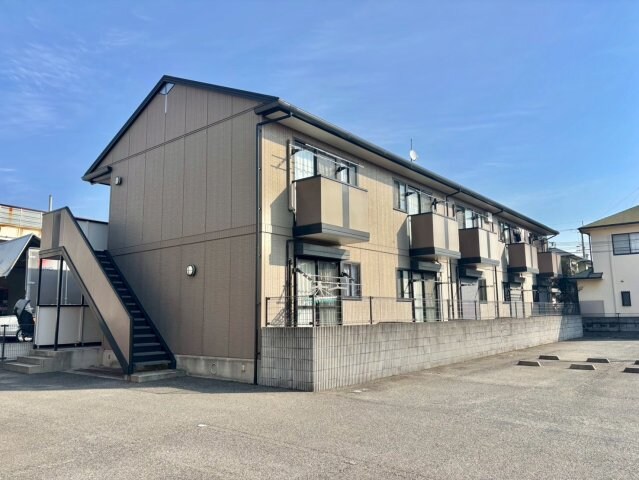 メゾンボヌールの物件外観写真