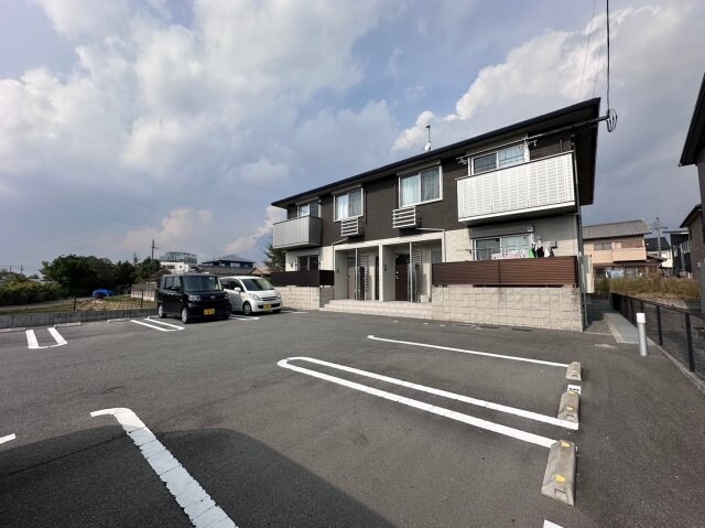 アインスコートⅢの物件外観写真