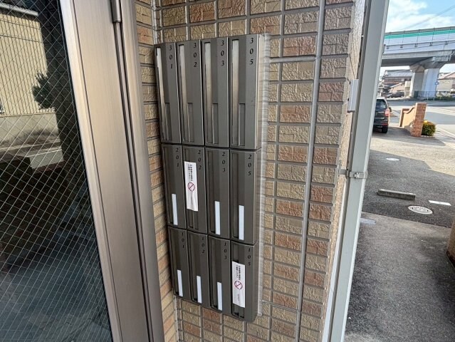 サンテ・レザンジュ　B棟の物件内観写真