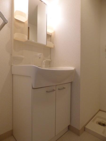 マリベール大在の物件内観写真