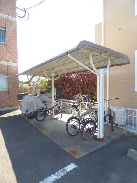 マリベール大在の物件外観写真