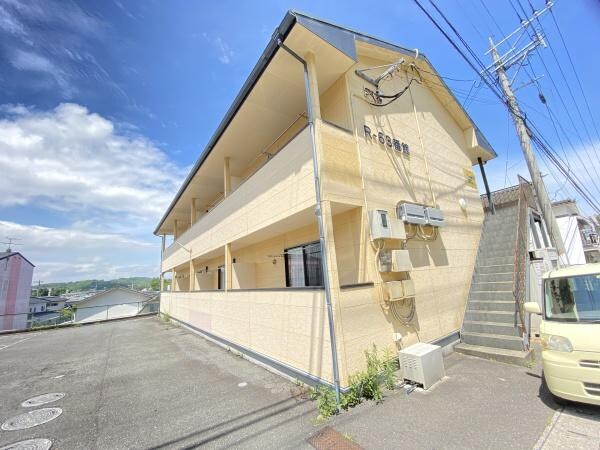 R-63番館の物件外観写真