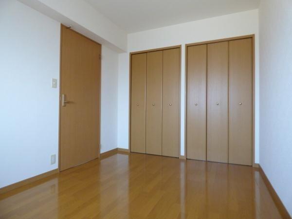 マリベール大在の物件内観写真