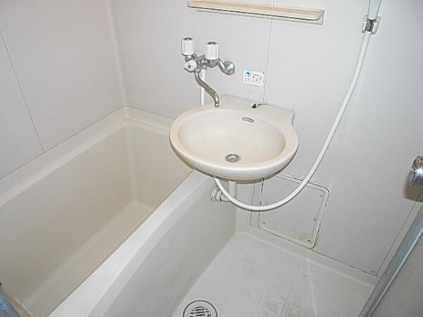 ソラリア大在の物件内観写真