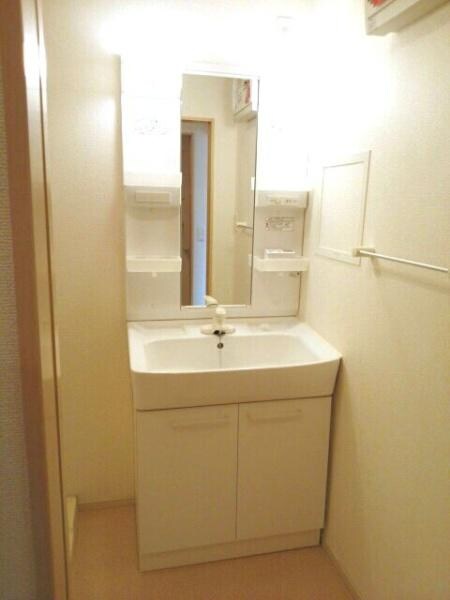 グレイスフル松露Ａの物件内観写真