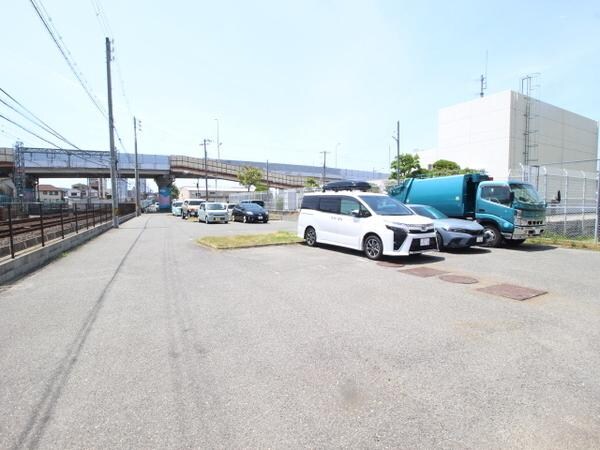 エスポアール泉の物件外観写真